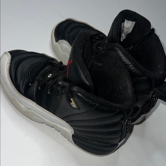 Jordan Black and White Sneakers with Red Accents - Picture 3 of 8